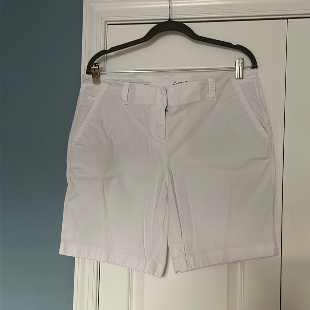 Women's White Shorts Vineyard Vines